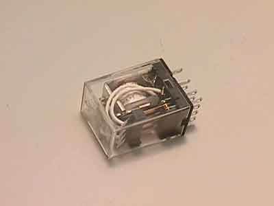 Relais 4-polig 24 volt (a) 250047