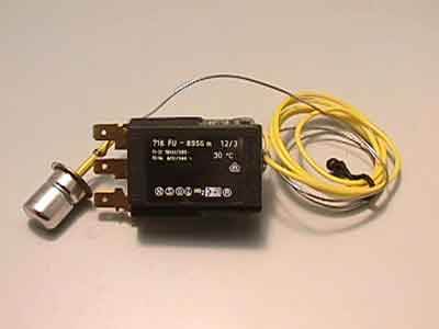 Pompthermostaat 716 fu 30c 204017