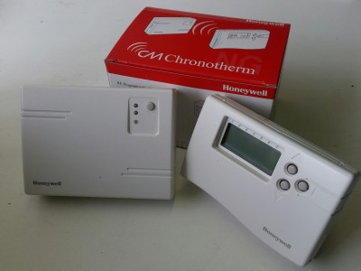 Cm chronotherm draadloze kamerthermostaat Y6667D1011